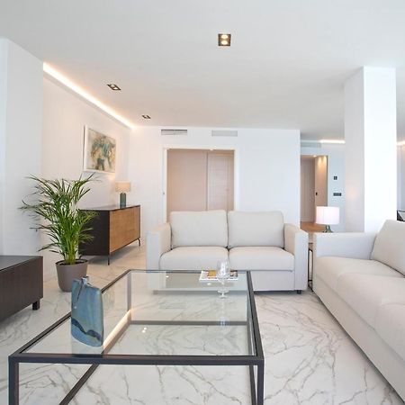 Malagueta Luz By Renthas Apartment มาลากา ภายนอก รูปภาพ