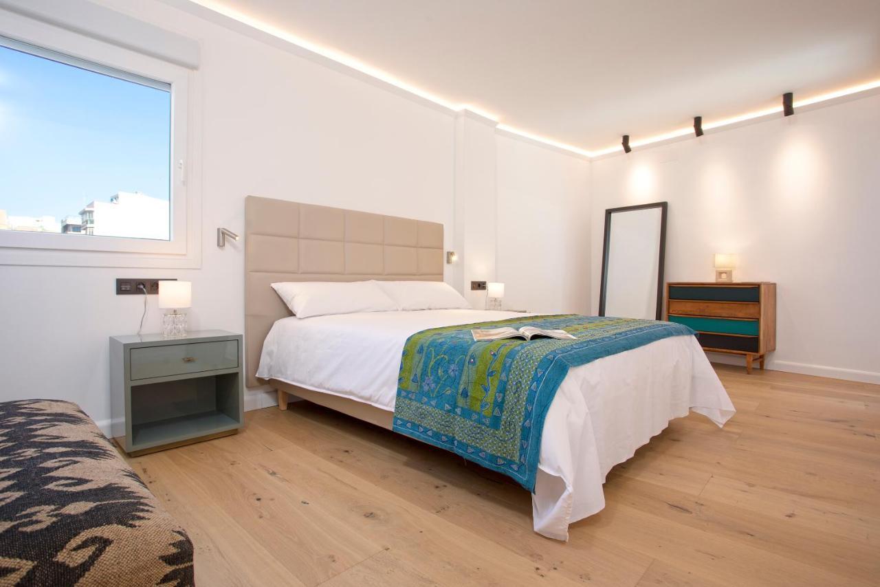 Malagueta Luz By Renthas Apartment มาลากา ภายนอก รูปภาพ
