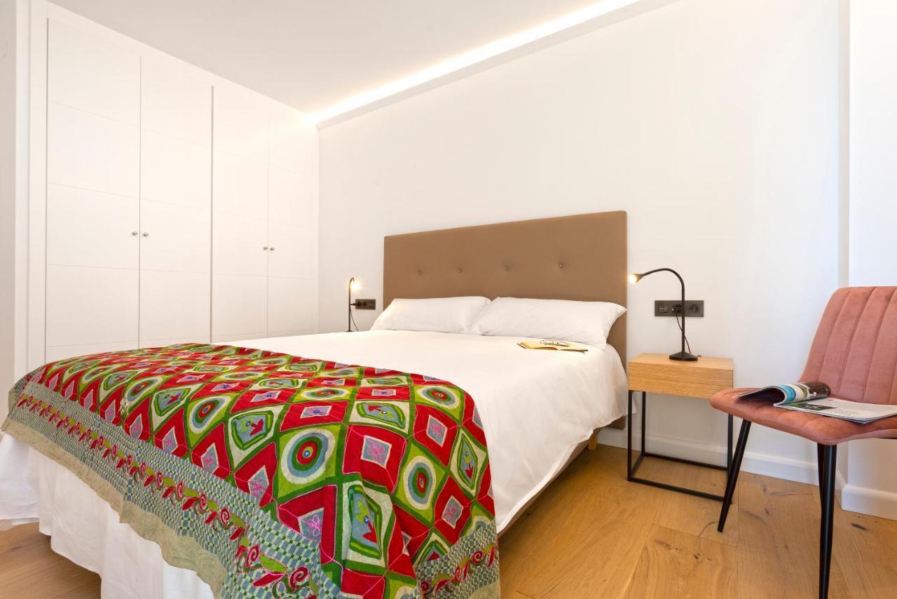 Malagueta Luz By Renthas Apartment มาลากา ภายนอก รูปภาพ